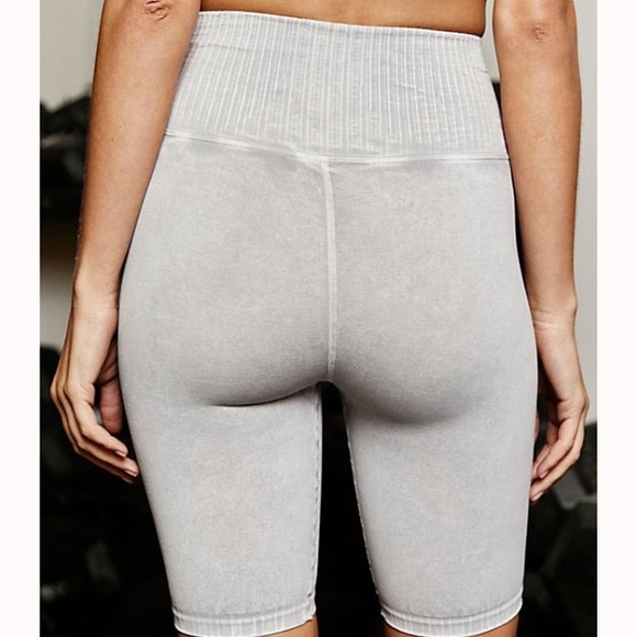 FP Movement Good Karma Bike Shorts NWOT - Picture 7 of 8